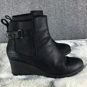 UGG Black Leather Waterproof Wedge Chelsea Ankle Boots Size 9